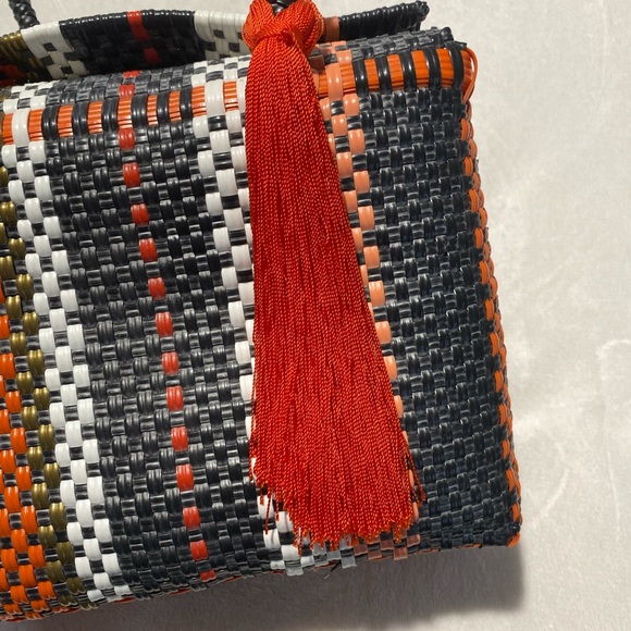 Multicolor Handbag - Picture 2 of 15